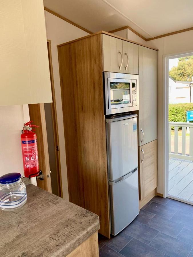 Shorefield Country Park, Where The New Forest Meets The Sea, Passes For All Entertainment Included Milford on Sea Esterno foto